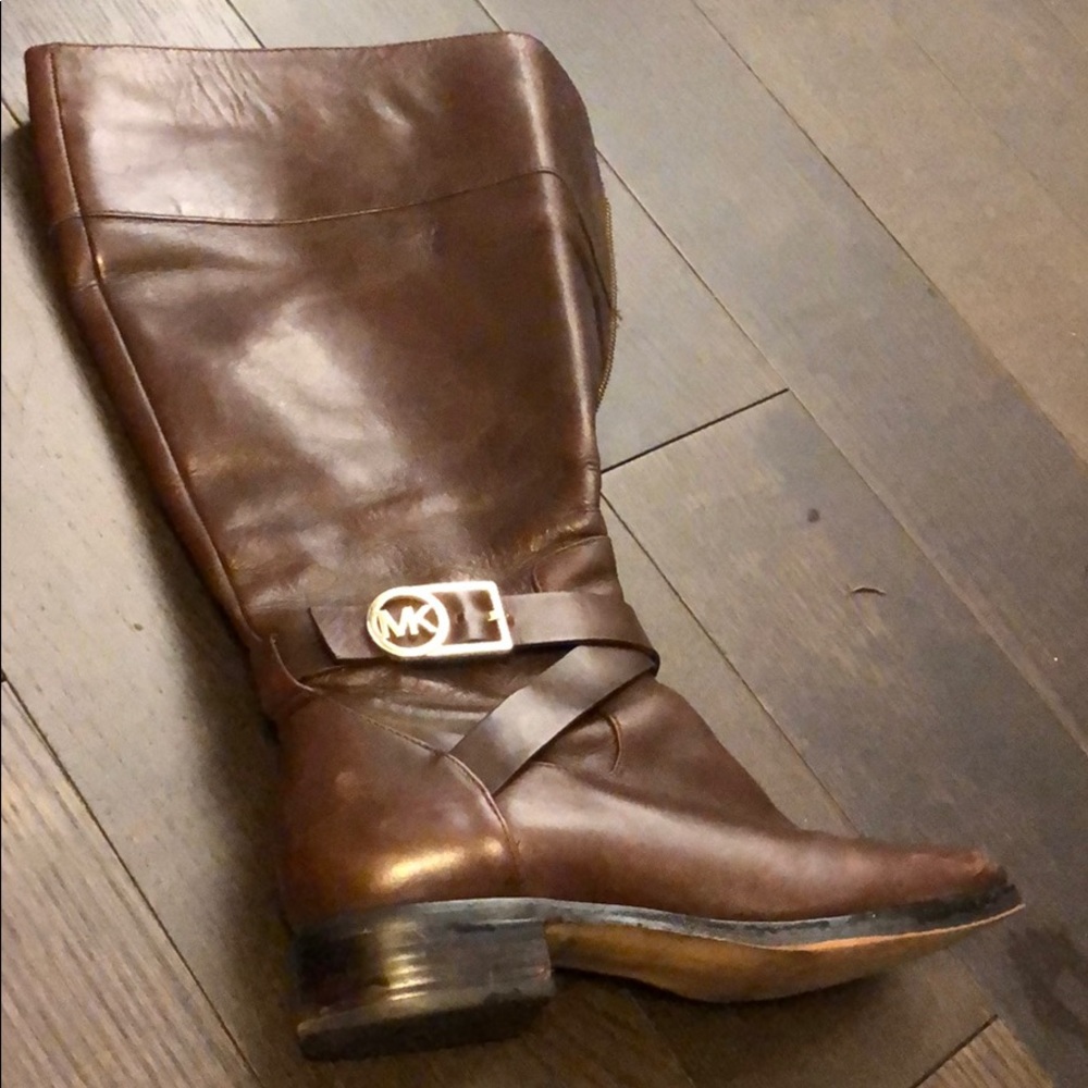 Michael Korda brown leather boots